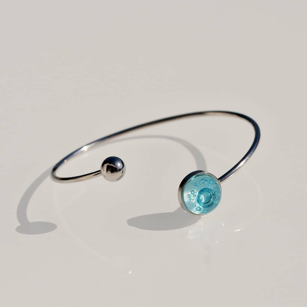 Brazalete Gota color turquesa - Tejeluz Brazalete Gota color turquesa - Tejeluz