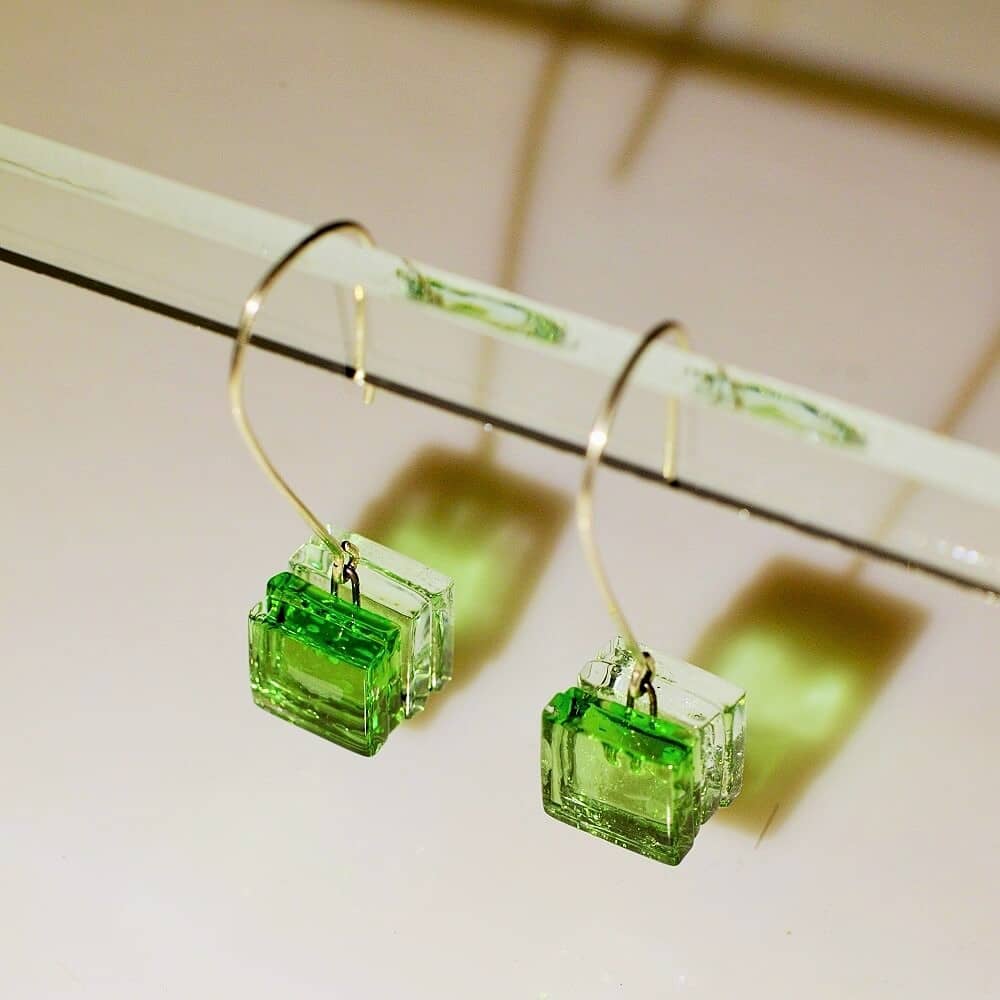 Pendientes de plata y vidio modelo Atalanta - Tejeluz color verde Pendientes de plata y vidio modelo Atalanta - Tejeluz color verde