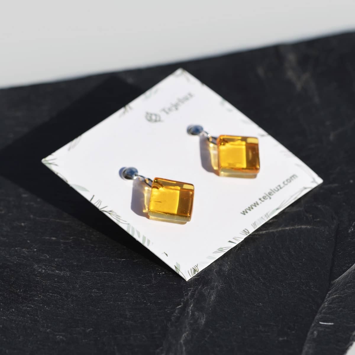 Pendientes de plata y vidrio modelo Ariadna ambar - Tejeluz Pendientes de plata y vidrio modelo Ariadna ambar - Tejeluz