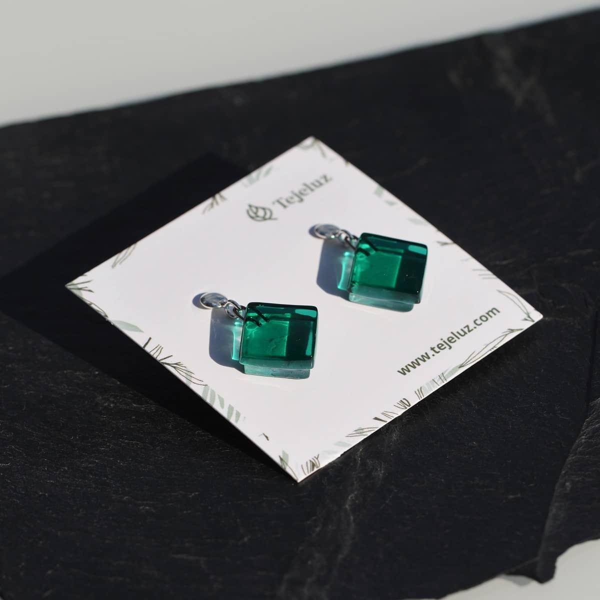Pendientes de plata y vidrio modelo Ariadna verde teal- Tejeluz Pendientes de plata y vidrio modelo Ariadna verde teal- Tejeluz