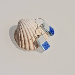 Pendientes de plata y vidrio modelo Nube en tono azul -Joyeria sostenible Tejeluz