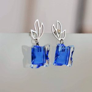 Pendientes de plata y vidrio reciclado modelo Caliope azul -Tejeluz